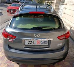 ئینفینیتی QX70